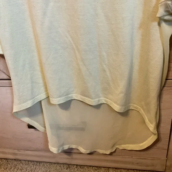 Used - Picture 4 of 4